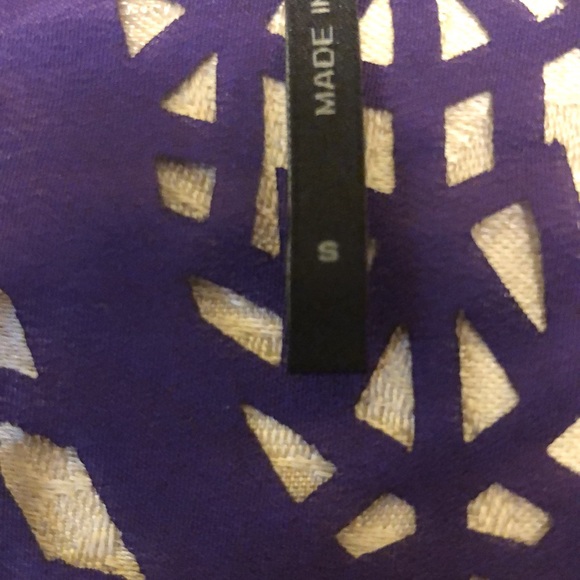 VINTAGE UNUQUE GUESS LOS ANGELES PURPLE TOP - SIZE S - LACY CUT OUTS - #328 - Picture 5 of 11